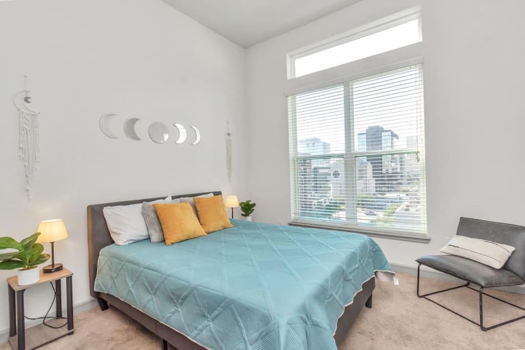 Penthouse Cool-Oasis-In-Houston-Rental Car Available-View-Great-Sleep Экстерьер фото